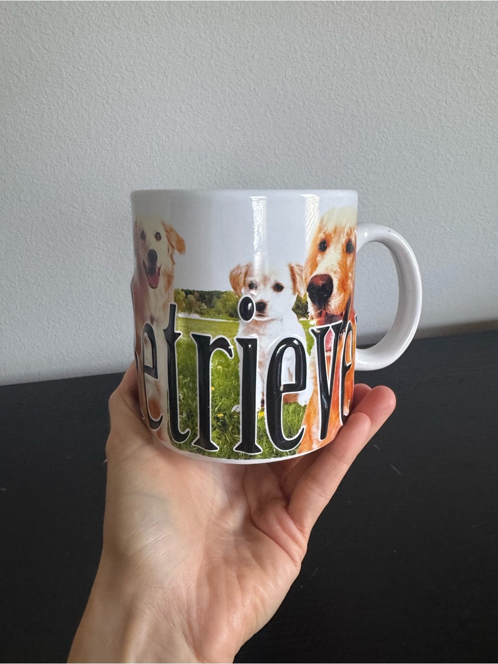 Golden Retriever Embossed Coffee Mug 18oz